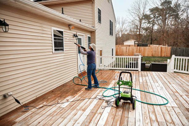 Best Pressure Washing Driveway  in Chesterfield, IN